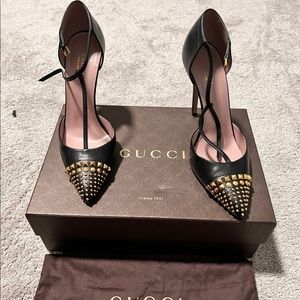 Gucci shoe, worn once